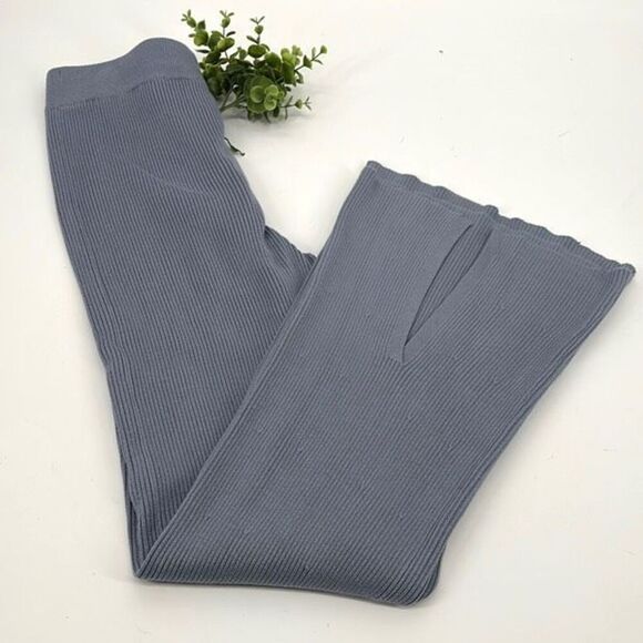 Abercrombie & Fitch Kick Flare Bellbottom Pull-on Ribbed Knit Pants Blue M - Picture 9 of 9
